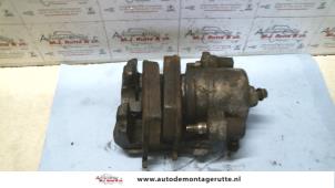 O112036 Gebruikte remklauw (tang) rechts-voor Audi A3
