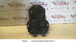 O127725 Gebruikte ontstekingsmodule Mercedes 200 - 500