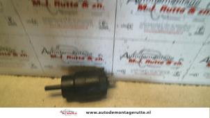 O115255 Gebruikte ruitensproeierpomp voor Fiat Ducato