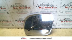 Gebruikte Spiegelglas links Seat Arosa (6H1) 1.0 MPi Prijs op aanvraag aangeboden door Autodemontage M.J. Rutte B.V.