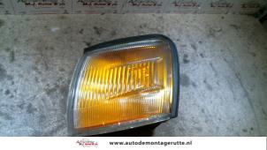 O76148 Gebruikte knipperlicht links Toyota Starlet