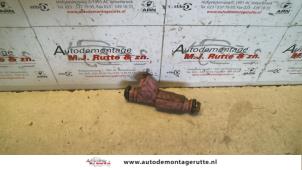 O121239 Gebruikte injector (benzine injectie) Ford Fiesta