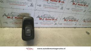 O108137 Gebruikte elektrisch raam schakelaar Volvo S80