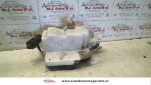 O82554 Gebruikte deurslot mechaniek 2deurs links Seat Ibiza