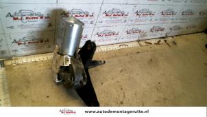 O97162 Gebruikte motor ruitenwisser achter Renault Scenic