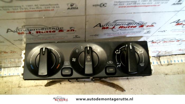 Gebruikte Kachel Bedieningspaneel Mitsubishi Space Star O100722