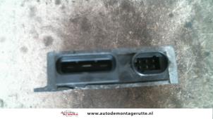 O123826 Gebruikte voorgloei relais Renault Kangoo