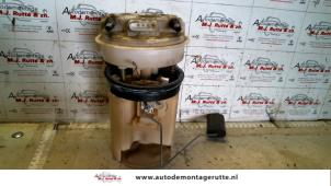 O121008 Gebruikte brandstofpomp elektrisch Volvo S40/V40