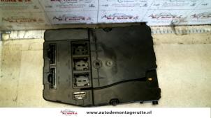 Gebruikte Module (diversen) Renault Scénic II (JM) 1.6 16V Prijs op aanvraag aangeboden door Autodemontage M.J. Rutte B.V.