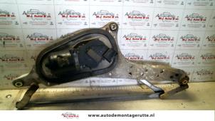 O119102 Gebruikte ruitenwismotor+mechaniek Renault Laguna
