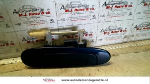 O89739 Gebruikte portiergreep 4deurs rechts-achter Toyota Yaris
