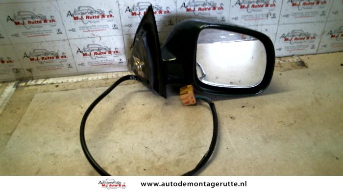 Gebruikte Buitenspiegel rechts Skoda Fabia O87315