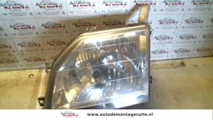 O73033 Gebruikte koplamp links Daihatsu Gran Move