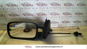 O84601 Gebruikte spiegel buiten links Volkswagen Passat
