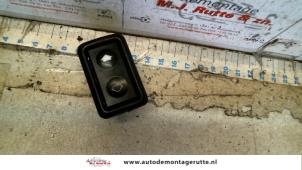 O107028 Gebruikte raam schakelaar elektrisch BMW 3-Serie