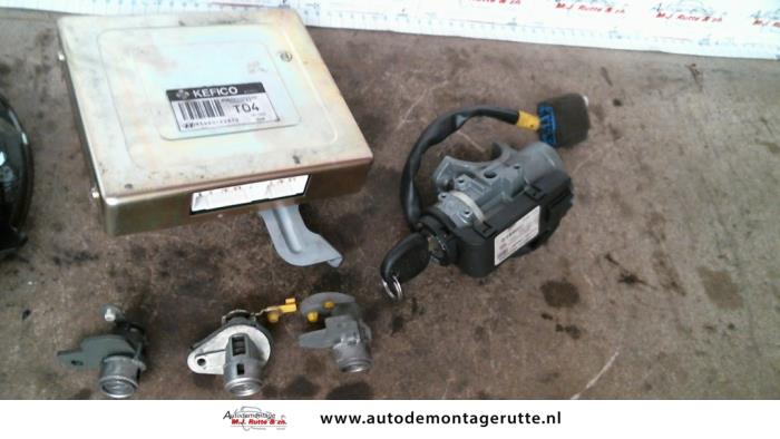 Gebruikte Slotenset Cilinder (compleet) Hyundai Accent O132504