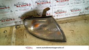 O76460 Gebruikte richtingaanwijzer rechts Hyundai Excel