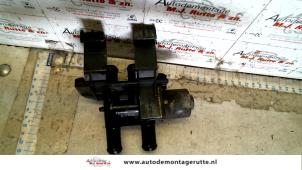 O131552 Gebruikte kachelkraan elektrisch Mazda 121