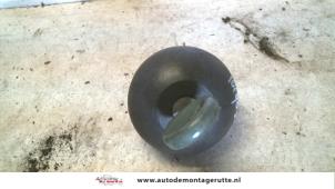O98387 Gebruikte tankdop Renault Twingo