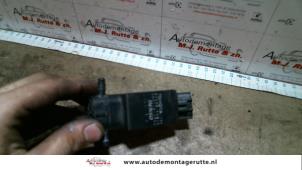 O115691 Gebruikte ruitensproeierpomp voor Toyota Corolla