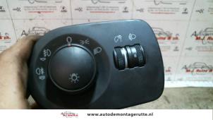 Gebruikte Schakelaar Licht Seat Leon Prijs op aanvraag aangeboden door Autodemontage M.J. Rutte B.V.