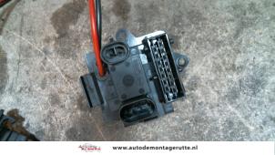 O131201 Gebruikte kachel weerstand Renault Megane Scenic