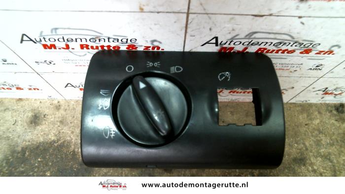 Gebruikte Licht Schakelaar Audi A6 O100919