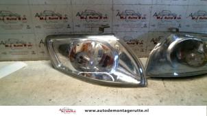 O76409 Gebruikte knipperlicht rechts Mazda 626