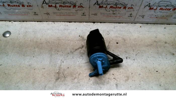 Gebruikte Ruitensproeierpomp voor Mercedes E-Klasse O115117