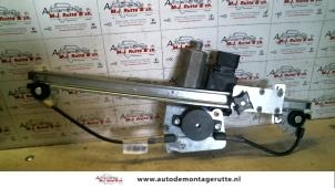 O88830 Gebruikte raammechaniek 4deurs links-achter Mercedes E-Klasse