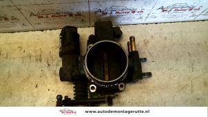 O122403 Gebruikte gasklephuis Opel Astra