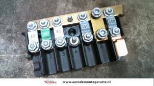 O119375 Gebruikte zekeringkast Volkswagen Crafter