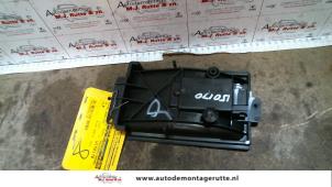 O130741 Gebruikte kachel weerstand Volkswagen Polo