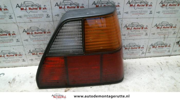Gebruikte Achterlicht rechts Volkswagen Golf O94767