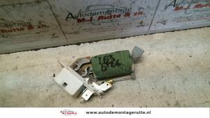 O131343 Gebruikte kachel weerstand Saab 9-3