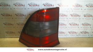 O92695 Gebruikte achterlicht links Mercedes C-Klasse