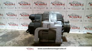 O124502 Gebruikte dynamo Renault Laguna