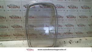 O74637 Gebruikte koplampglas rechts Mercedes 200 - 500