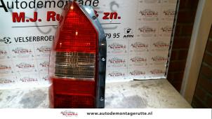 O93915 Gebruikte achterlicht links Mitsubishi Space Wagon