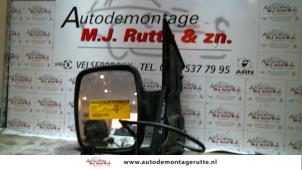 O84348 Gebruikte spiegel buiten links Mercedes Vito