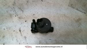 O115550 Gebruikte ruitensproeierpomp voor Renault Vel Satis