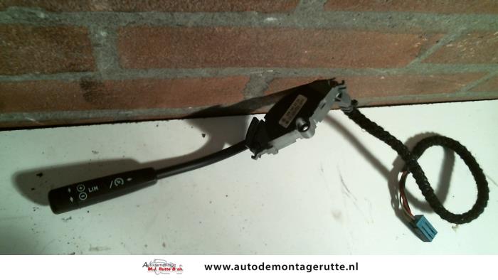 Gebruikte Tempomaat Bediening Mercedes E-Klasse O99864