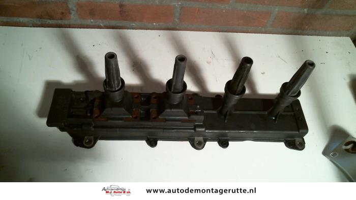 Gebruikte Bobine Peugeot 406 O127063