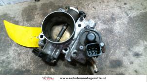 O123304 Gebruikte gasklephuis Mitsubishi Carisma