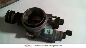 O122856 Gebruikte gasklephuis Chrysler Voyager