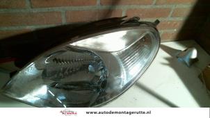 O72615 Gebruikte linker koplamp Citroen Picasso