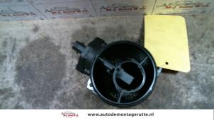 O116634 Gebruikte luchthoeveelheidsmeter Kia Sorento