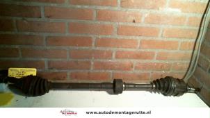 O111913 Gebruikte homokineetas rechts-voor Toyota Corolla