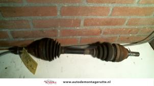 O110993 Gebruikte cardanas links-voor (vwa) Opel Astra