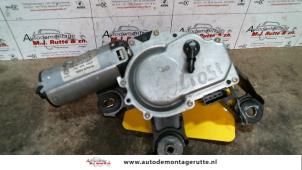 O96844 Gebruikte motor ruitenwisser achter Volkswagen Polo